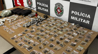 Policia Militar interrompe atividades do tráfico e aprende drogas na Capital