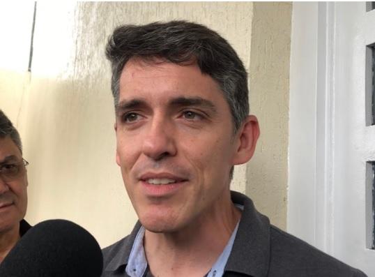 Tovar diz que PSDB está “se acabando” e reafirma intenção de deixar partido com outros deputados na Paraíba