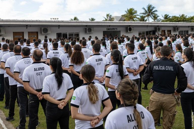 TURMA 3: Candidatos aprovados para a terceira turma do curso de formação da Polícia Civil começam a realizar as matrículas na Acadepol