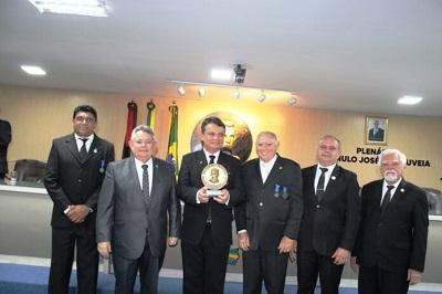 Câmara concede Medalha de Honra ao Mérito Municipal à Loja Maçônica Vigilância e Segredo