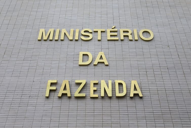 CMN ajusta regulamentação de crédito a empresas afetadas por tarifaço