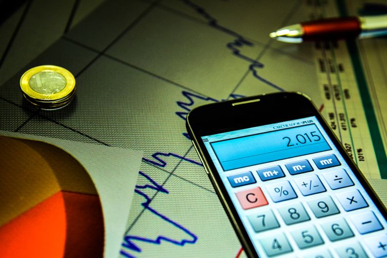 Mercado reduz expectativas de inflação para 5,05% em 2025