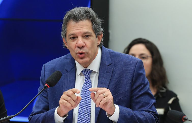 Minerais críticos e terras raras podem entrar em negociações com EUA