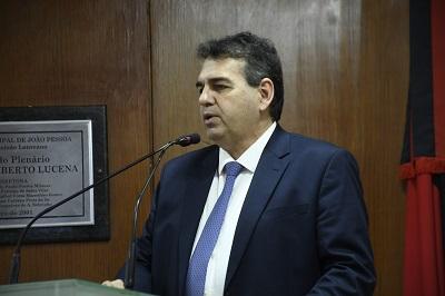 Parlamentar pede que decreto sobre ‘Zona Azul’ seja mais debatido