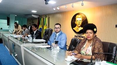 Câmara celebra Dia da Guarda Civil Municipal e aprova requerimentos por unanimidade