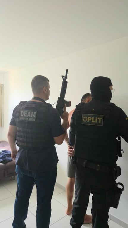 DEAM: Polícia Civil prende homem acusado de tentativa de feminicídio contra influenciadora digital de João Pessoa
