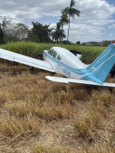 Piloto de aeronave que transportava Cícero Lucena mostra local onde fez pouso de emergência, na PB