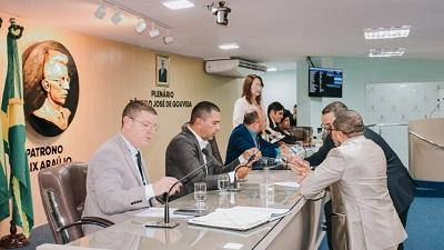 Câmara Municipal realiza 100ª Sessão Ordinária com aprovação de crédito suplementar