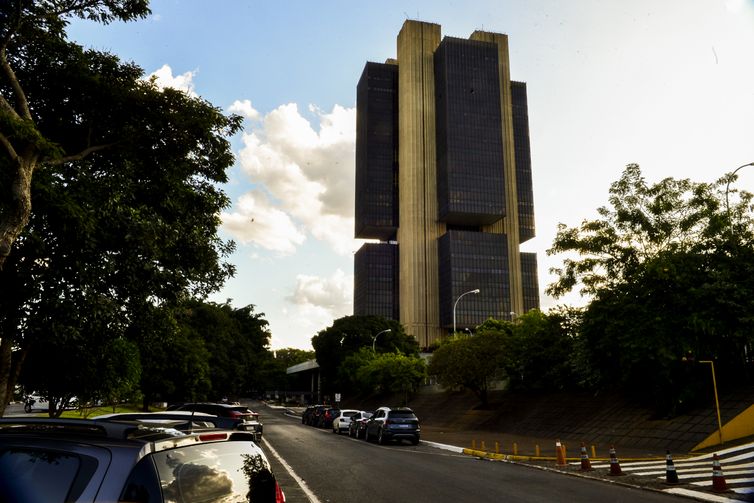 Governo Central tem déficit primário de R$ 14,5 bilhões em setembro