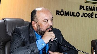 Projeto de Saulo Germano institui atendimento odontológico itinerante para pessoas com deficiências