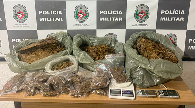 Polícia Militar apreende drogas na zona sul da Capital