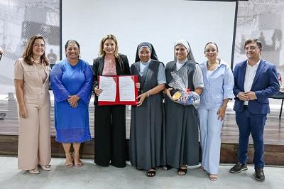 Governo da Paraíba entrega alimentos arrecadados no 41° Salão do Artesanato a 35 entidades da Grande João Pessoa