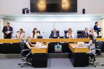 CCJ da ALPB aprova projetos voltados à inclusão, proteção das mulheres e educação indígena