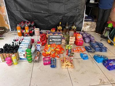 Procon-CG apreende 358 produtos impróprios para consumo durante “Operação Tiradentes”