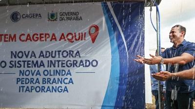 Governador Lucas Ribeiro entrega nova adutora de Itaporanga e visita construção de 100 unidades habitacionais no município