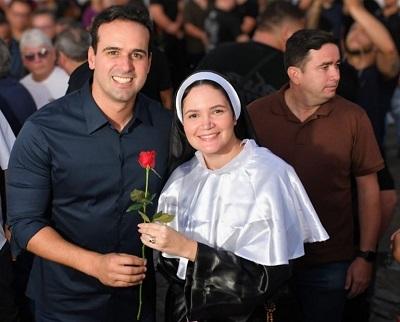 Governador Lucas Ribeiro prestigia Romaria de Santa Rita de Cássia