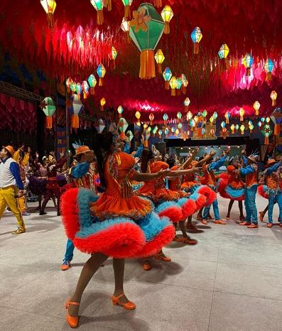 A cultura do Nordeste toma conta da véspera de São João no Parque do Povo
