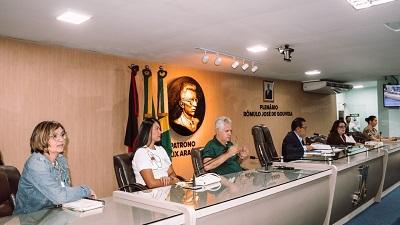 Audiência pública discute fracasso da política sobre drogas e busca propostas mais eficazes
