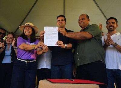 Governador Lucas Ribeiro autoriza novas estradas em São Miguel de Taipu e Pedras de Fogo