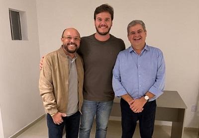 Saulo Germano debate prioridades de Campina Grande e LDO em reunião com Bruno Cunha Lima e Alcindor Villarim