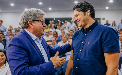Leo Bezerra afirma que definição do segundo voto para o Senado será tomada após conversa com João Azevêdo e revela diálogo com grupo de Nabor.