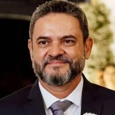 Após Hugo Motta anunciar apoio a Lula, coordenador de campanha do Presidente Lula na Paraíba diz que adesão tem peso importante no cenário político