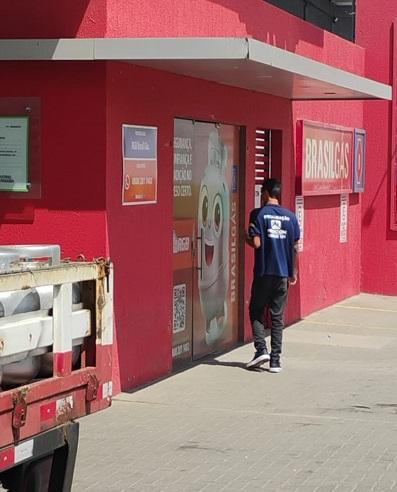 Pesquisa do Procon-CG aponta economia de até R$ 25 no gás de cozinha em setembro; variação na água chega a 87,5%