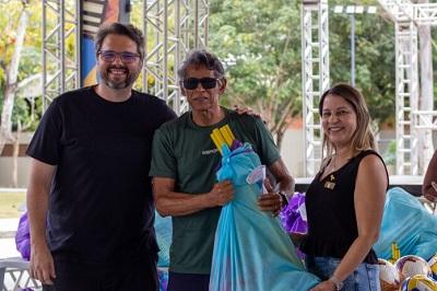 Seduc entrega mais de 1.100 materiais esportivos para 24 escolas de tempo integral